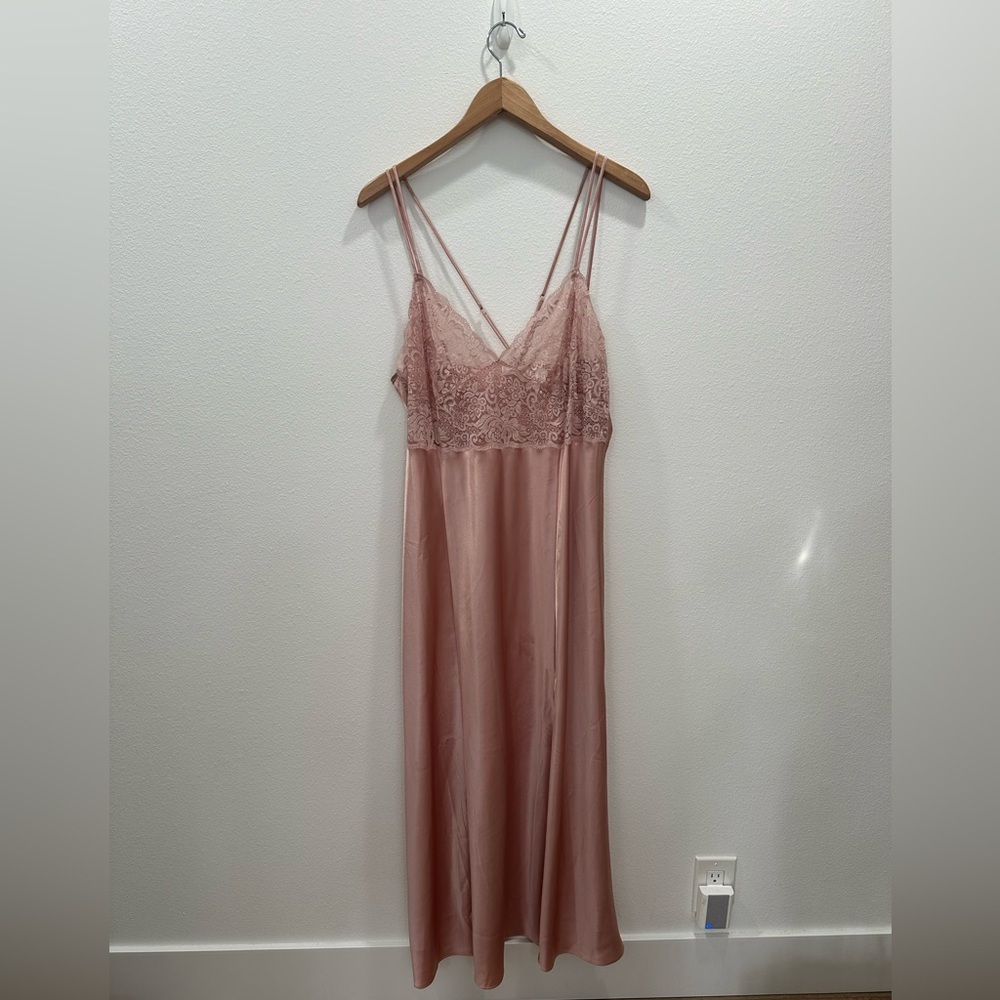 Victoria's Secret Blush Pink XL Satin Robe and Lace Chemise gown slip Set - Picture 4 of 11